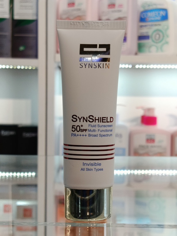 کرم ضد افتاب فلوئیدی با spf50ساین اسکین